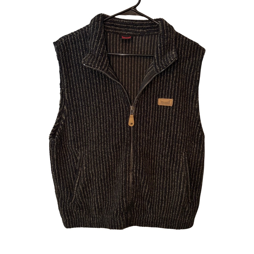 Marker Black‎ and Gray Ribbed Knit Vest with Leather Logo Patch